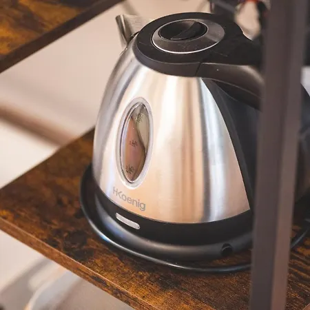 Διαμέρισμα Wolf House - Peschiera - Jacuzzi Privata Πεσκιέρα ντελ Γκάρντα