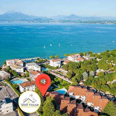 Wolf House - Peschiera - Jacuzzi Privata Πεσκιέρα ντελ Γκάρντα