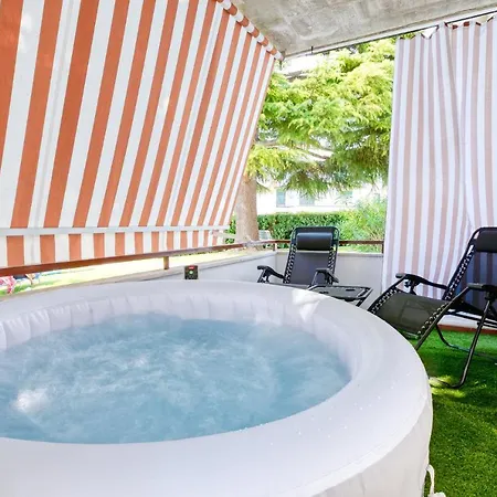 Wolf House - Peschiera - Jacuzzi Privata Apartment *
