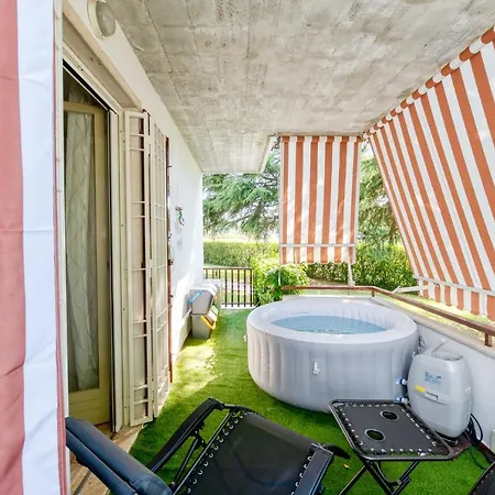 Wolf House - Peschiera - Jacuzzi Privata