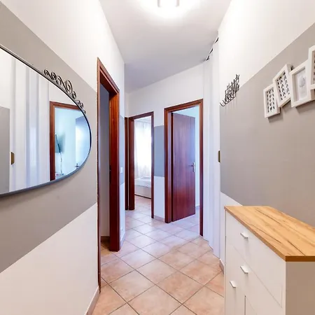 Wolf House - Peschiera - Jacuzzi Privata * Peschiera del Garda